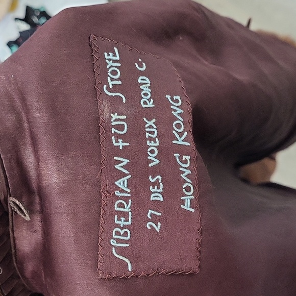 Siberian Fur Stoye Hong Kong Vintage Several Different Styles Cape Fits Most - Picture 12 of 12